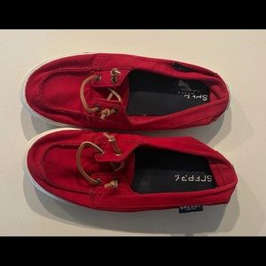 Sperry boat shoe canvas